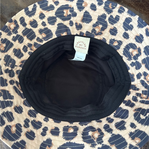 Loeffler Randall animal print bucket hat - Picture 5 of 7